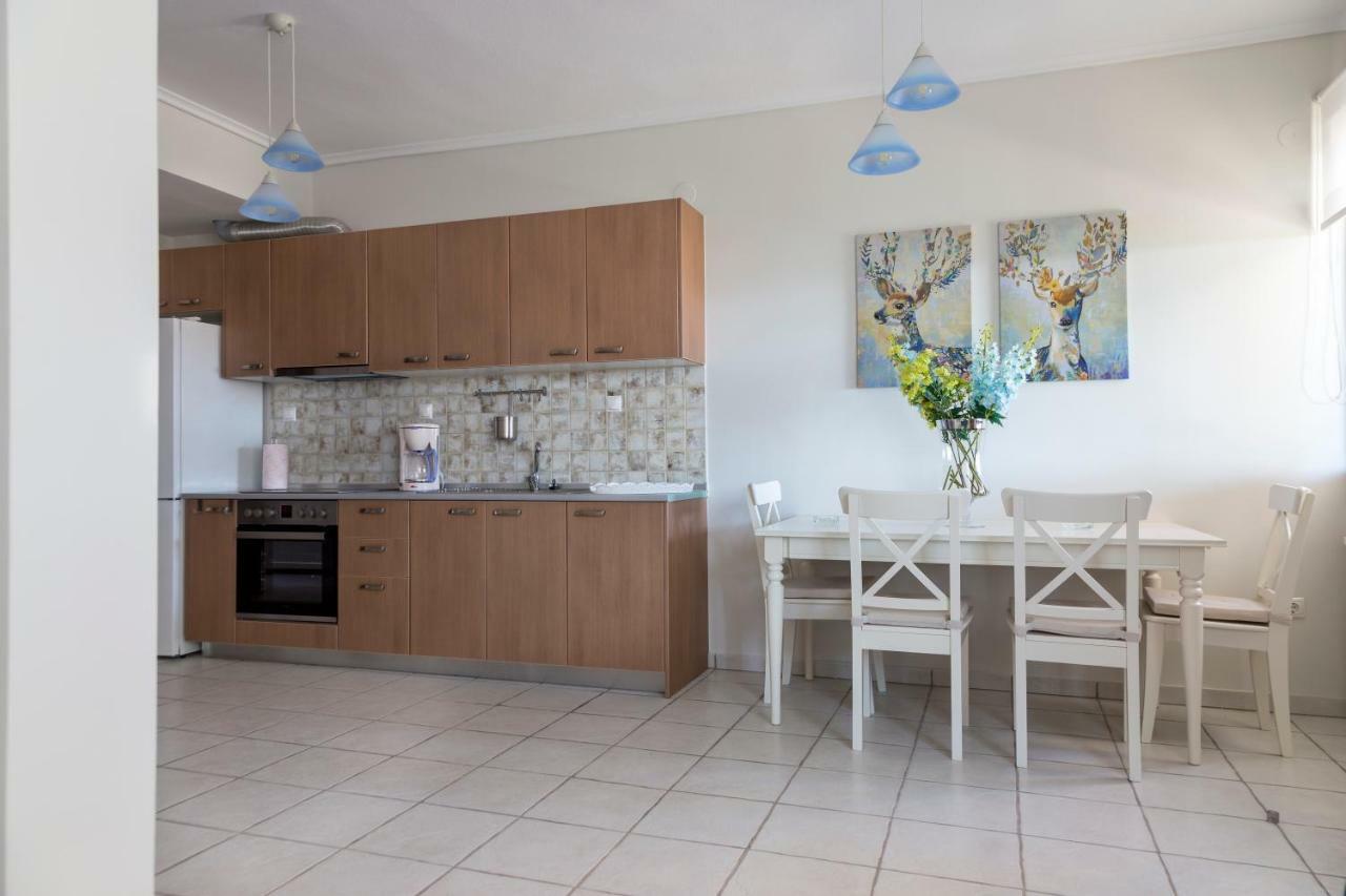 Villa Kristin 2 - 2Min Walk To Great Sandy, Shallow Beach นิกิติ ภายนอก รูปภาพ